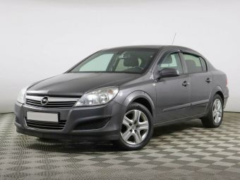 Opel Astra, 1.6 л, РКПП, 2012 фото 3