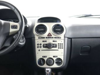 Opel Corsa, 1.4 л, АКПП, 2009 фото 2