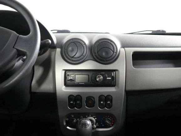 Renault Logan, 1.4 л, МТ, 2013 фото 7