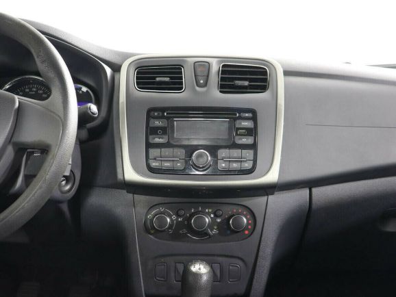 Renault Logan, 1.6 л, МТ, 2014 фото 8