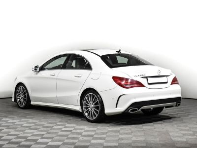 Mercedes-Benz CLA, 2.0 л, РКПП, 2015 фото 6