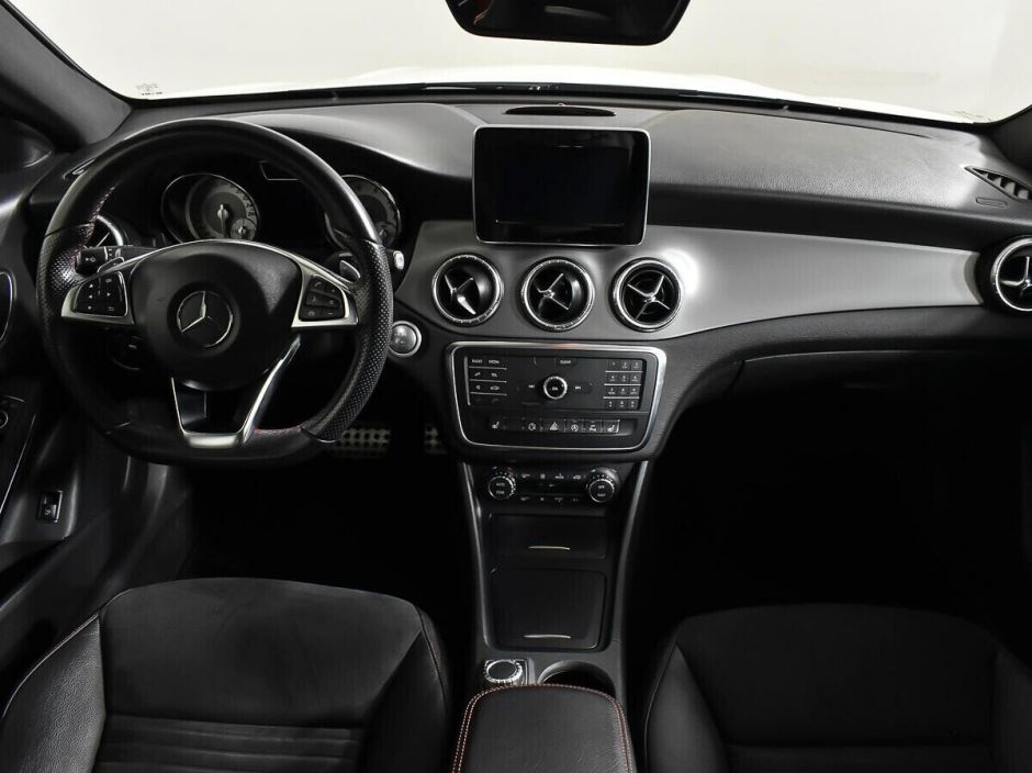 Mercedes-Benz CLA, 2.0 л, Робот, 2015 фото 8