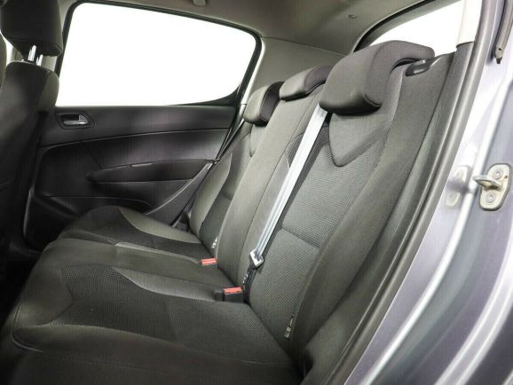 Peugeot 308, 1.6 л, МТ, 2012 фото 1