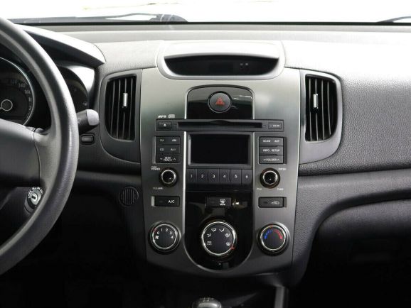 Kia Cerato, 1.6 л, МТ, 2010 фото 7