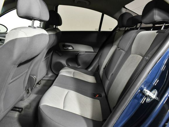 Chevrolet Cruze, 1.6 л, МТ, 2010 фото 1