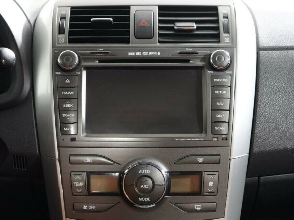 Toyota Corolla, 1.6 л, Робот, 2008 фото 9