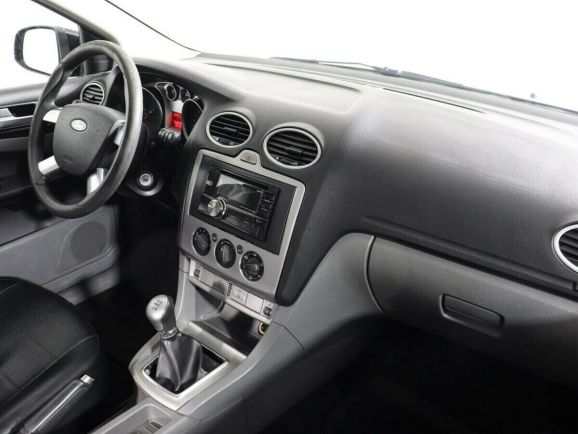 Ford Focus, 1.6 л, МТ, 2008 фото 2