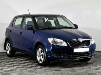 Skoda Fabia, 1.2 л, МКПП, 2011 фото 4