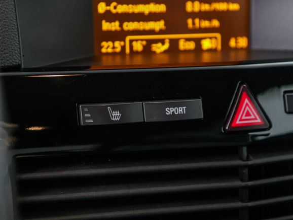 Opel Astra, 1.6 л, Робот, 2008 фото 2