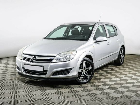 Opel Astra, 1.6 л, Робот, 2011 фото 3