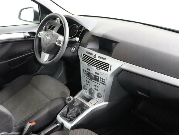 Opel Astra, 1.6 л, МТ, 2010 фото 8