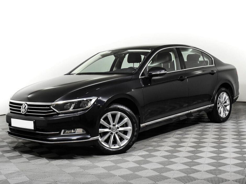 Volkswagen Passat, 1.8 л, Робот, 2018 фото 3