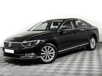 Volkswagen Passat, 1.8 л, РКПП, 2018 фото 3