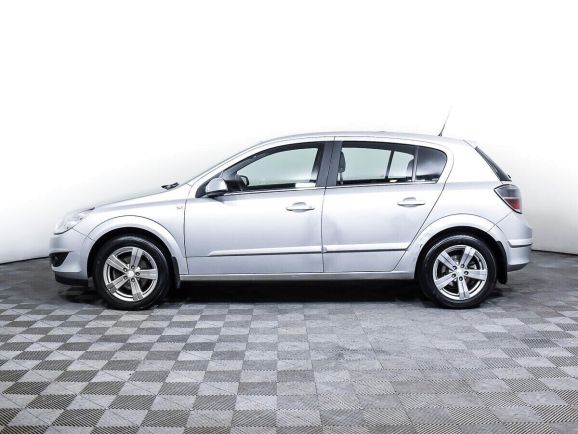 Opel Astra, 1.6 л, Робот, 2012 фото 10