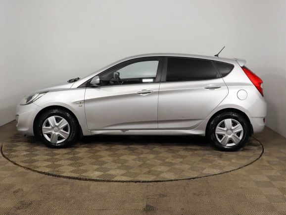 Hyundai Solaris, 1.6 л, МТ, 2011 фото 4