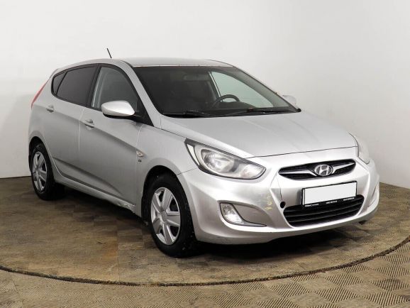 Hyundai Solaris, 1.6 л, МТ, 2011 фото 9