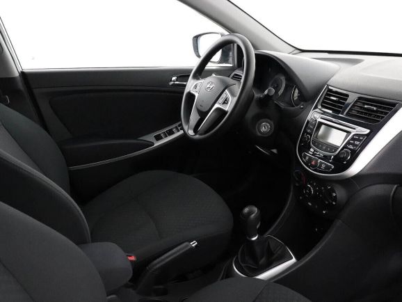 Hyundai Solaris, 1.6 л, МТ, 2011 фото 11