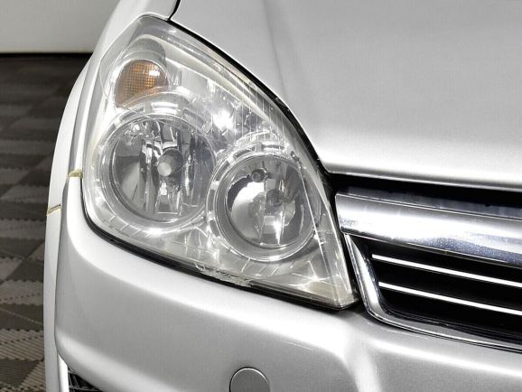 Opel Astra, 1.8 л, АТ, 2010 фото 2