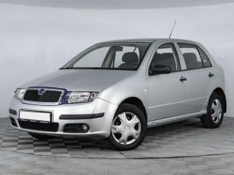 Skoda Fabia, 1.2 л, МКПП, 2008 фото 3