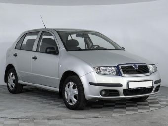 Skoda Fabia, 1.2 л, МКПП, 2008 фото 5