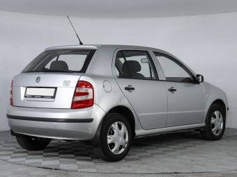 Skoda Fabia, 1.2 л, МКПП, 2008 фото 7