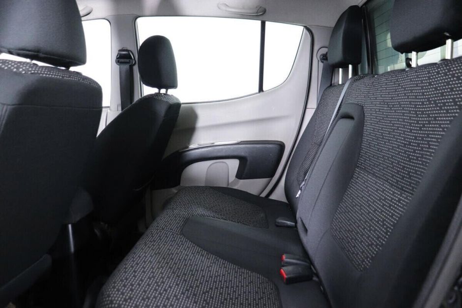 Mitsubishi L200, 2.5 л, МТ, 2012 фото 1