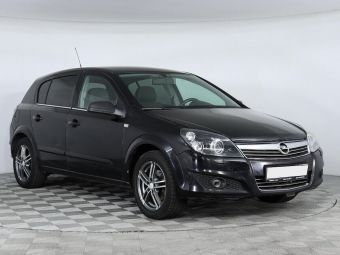 Opel Astra, 1.8 л, АКПП, 2012 фото 5