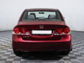 Honda Civic, 1.8 л, МКПП, 2007 фото 8