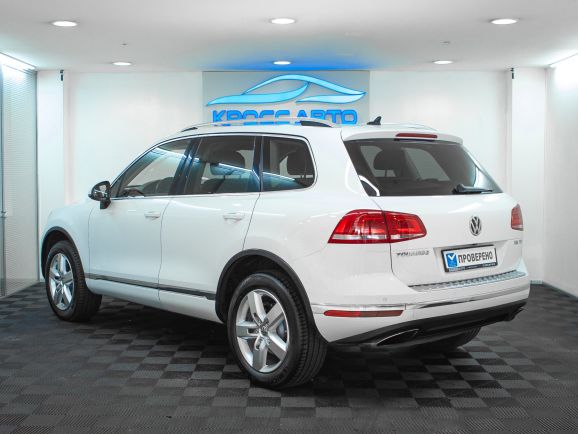 Volkswagen Touareg, 3.0 л, АТ, 2015 фото 6