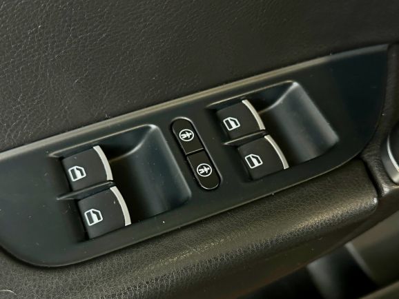 Volkswagen Touareg, 3.0 л, АТ, 2015 фото 11