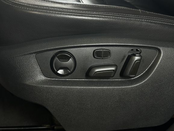 Volkswagen Touareg, 3.0 л, АТ, 2015 фото 13