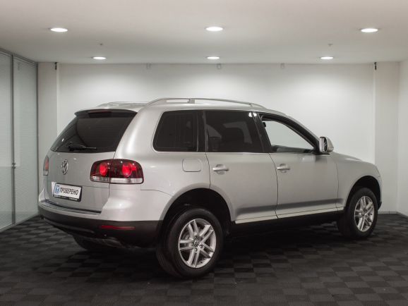 Volkswagen Touareg, 2.5 л, АТ, 2009 фото 4