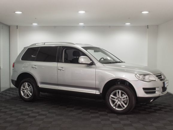 Volkswagen Touareg, 2.5 л, АТ, 2009 фото 5