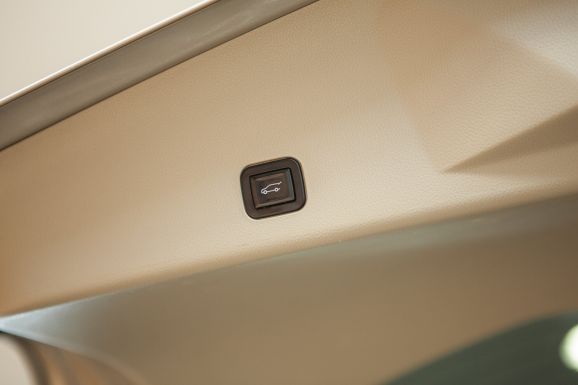 Cadillac SRX Base, 3.0 л, АТ, 2010 фото 2