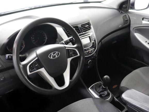 Hyundai Solaris, 1.6 л, МТ, 2011 фото 7