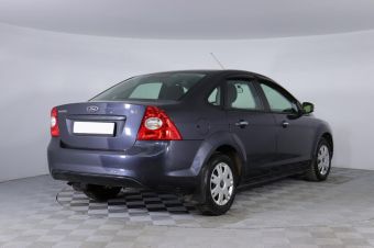 Ford Focus, 1.6 л, МКПП, 2010 фото 4