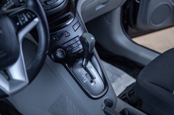 Chevrolet Orlando, АТ, 2014 фото 13