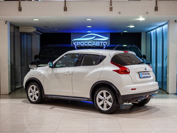 Nissan Juke, Вариатор, 2012 фото 6
