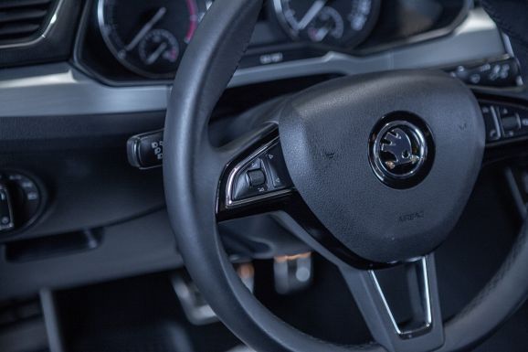 Skoda Superb, Робот, 2018 фото 12