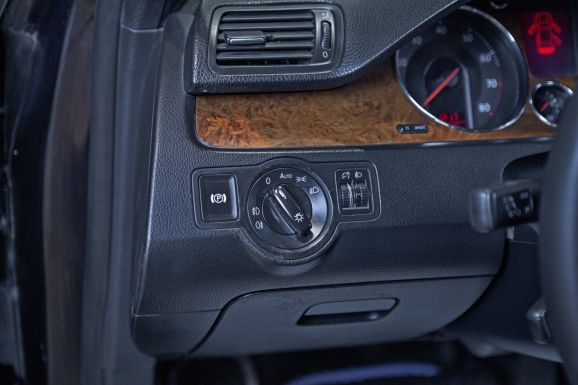 Volkswagen Passat, АТ, 2008 фото 10