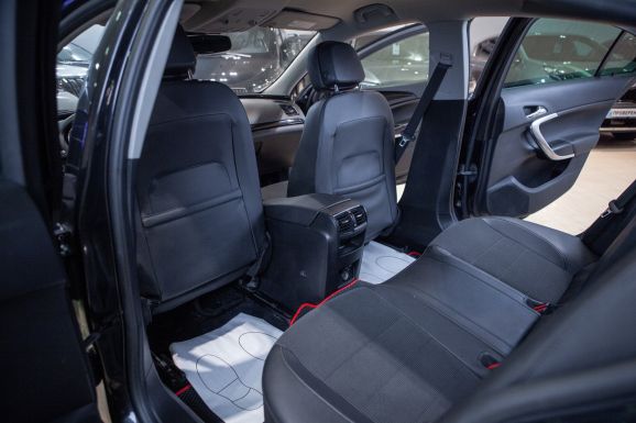 Opel Insignia, АТ, 2013 фото 8