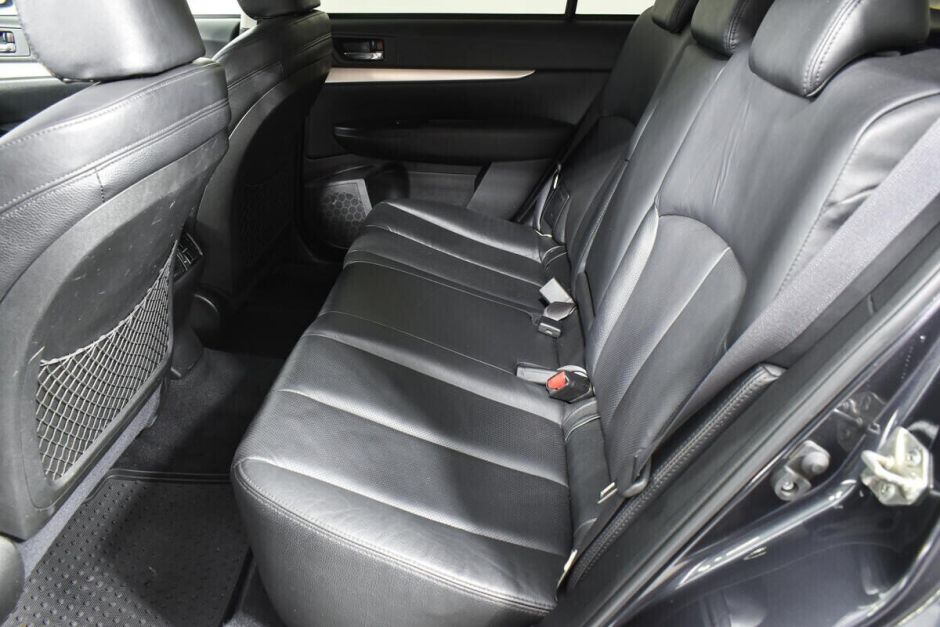 Subaru Outback, 2.5 л, Вариатор, 2014 фото 2