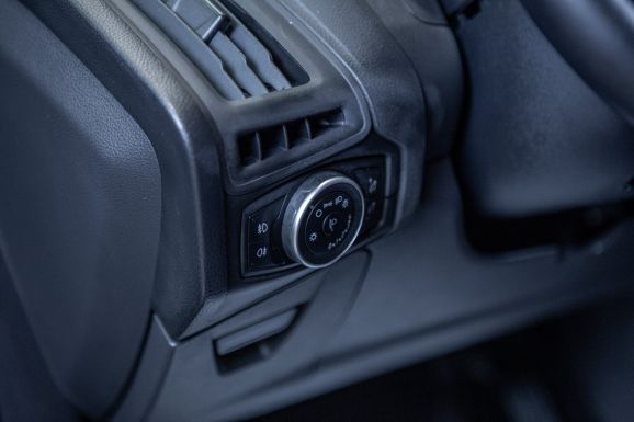 Ford Focus, Робот, 2016 фото 10