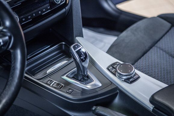 BMW 3 серия, АТ, 2014 фото 21