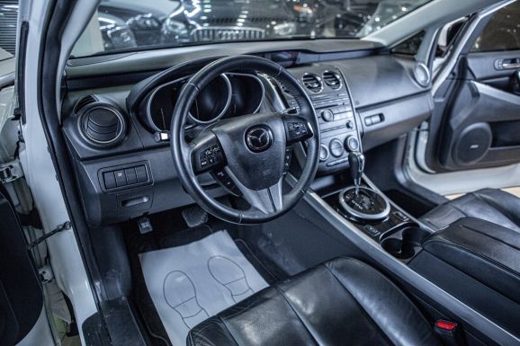 Mazda CX-7, АТ, 2011 фото 8