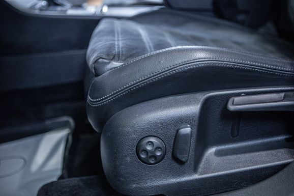 Volkswagen Passat, Робот, 2010 фото 11