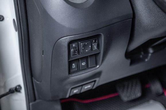 Nissan Juke, Вариатор, 2012 фото 10