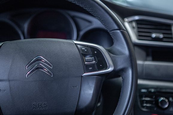 Citroen C4, АТ, 2011 фото 12