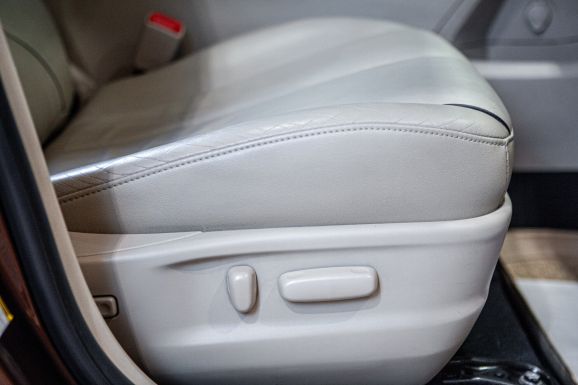 Toyota Venza, АТ, 2013 фото 2