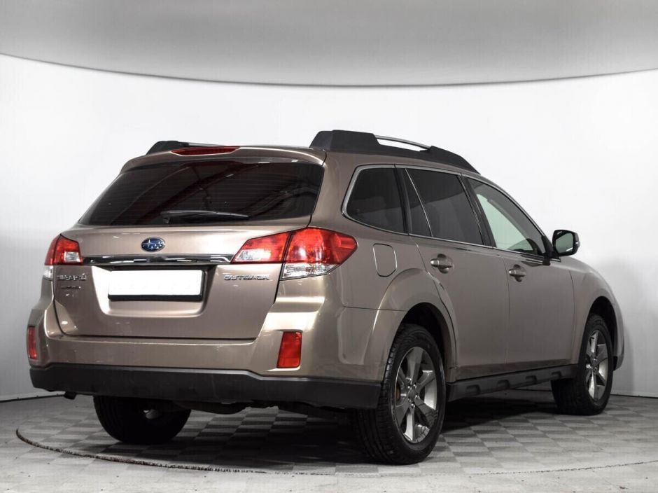 Subaru Outback, 2.5 л, Вариатор, 2014 фото 4